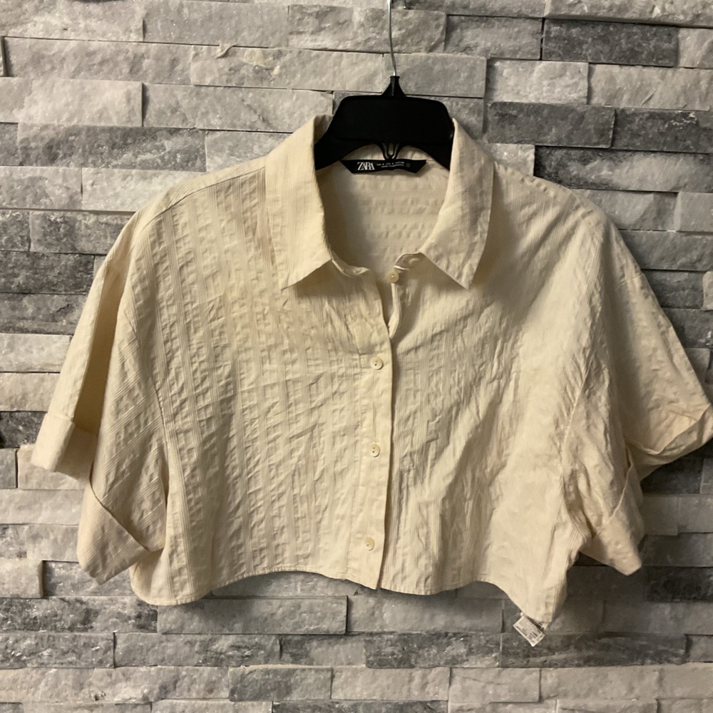 Zara Off-White Textured Button-Down Shirt